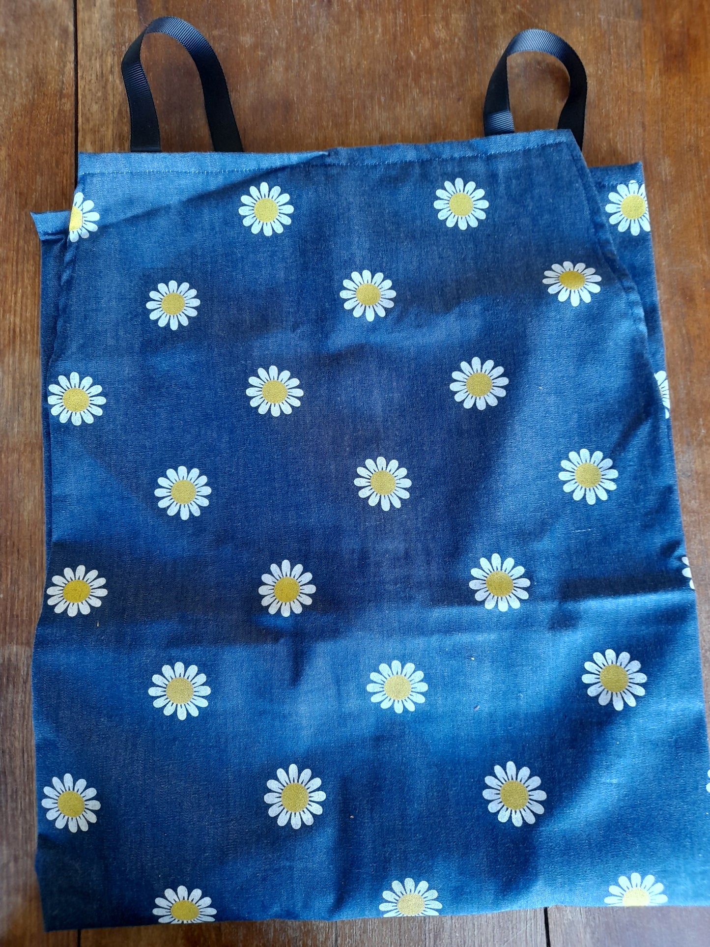 Adult Apron daisy on denim