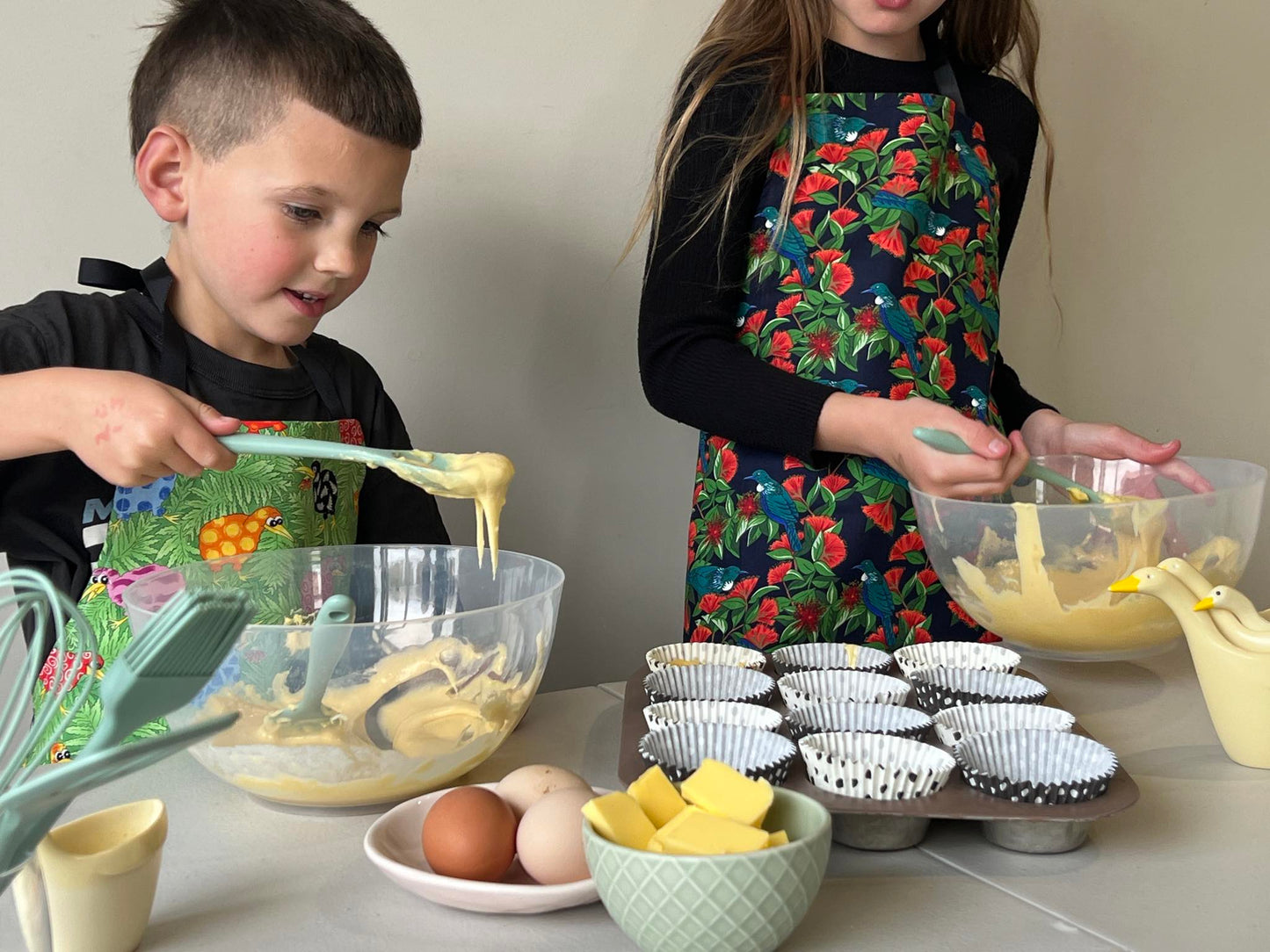 Children's Apron Kiwiana Tuis and Pohutukawas